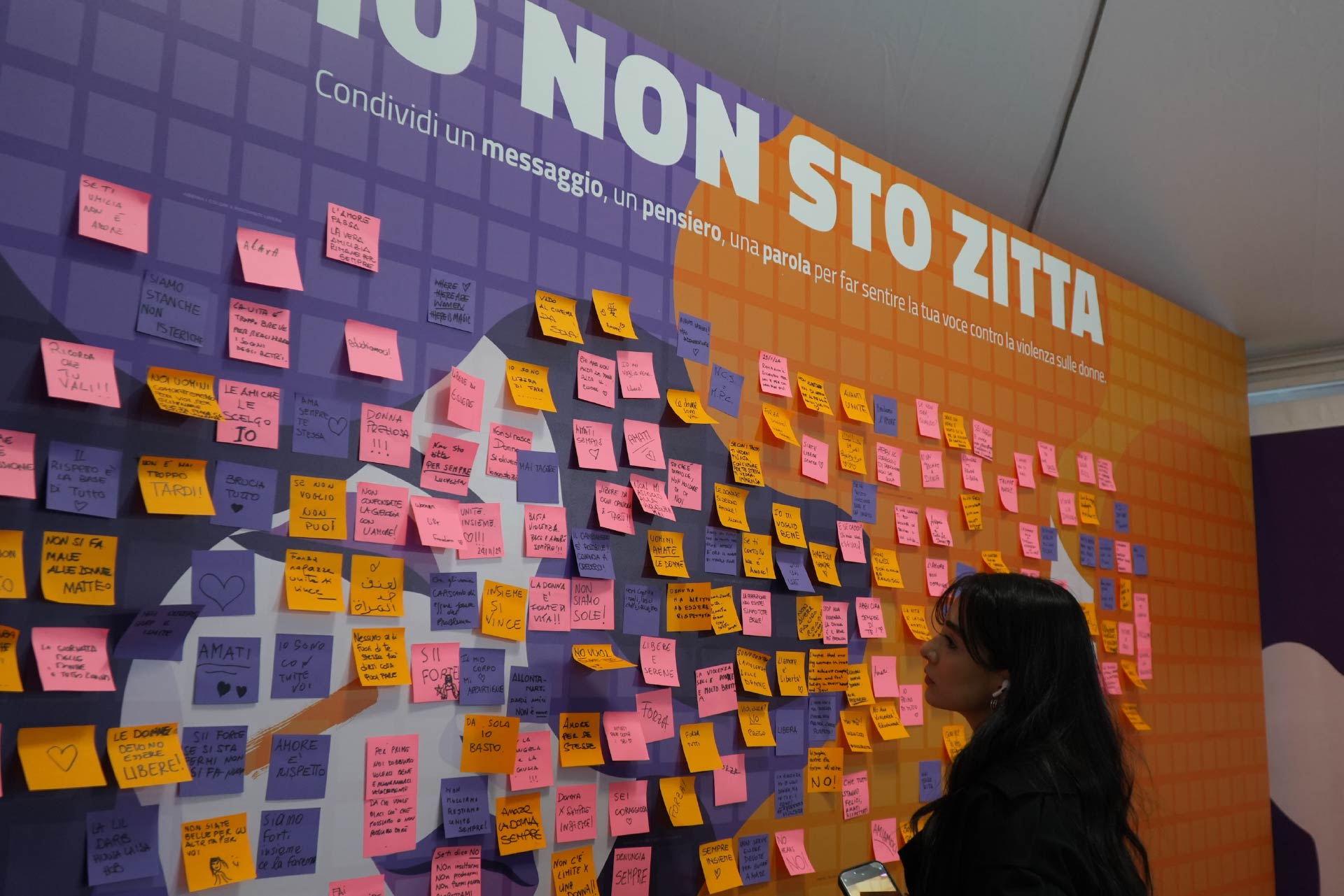 vento Contro la violenza sulle donne - #iononstozitta